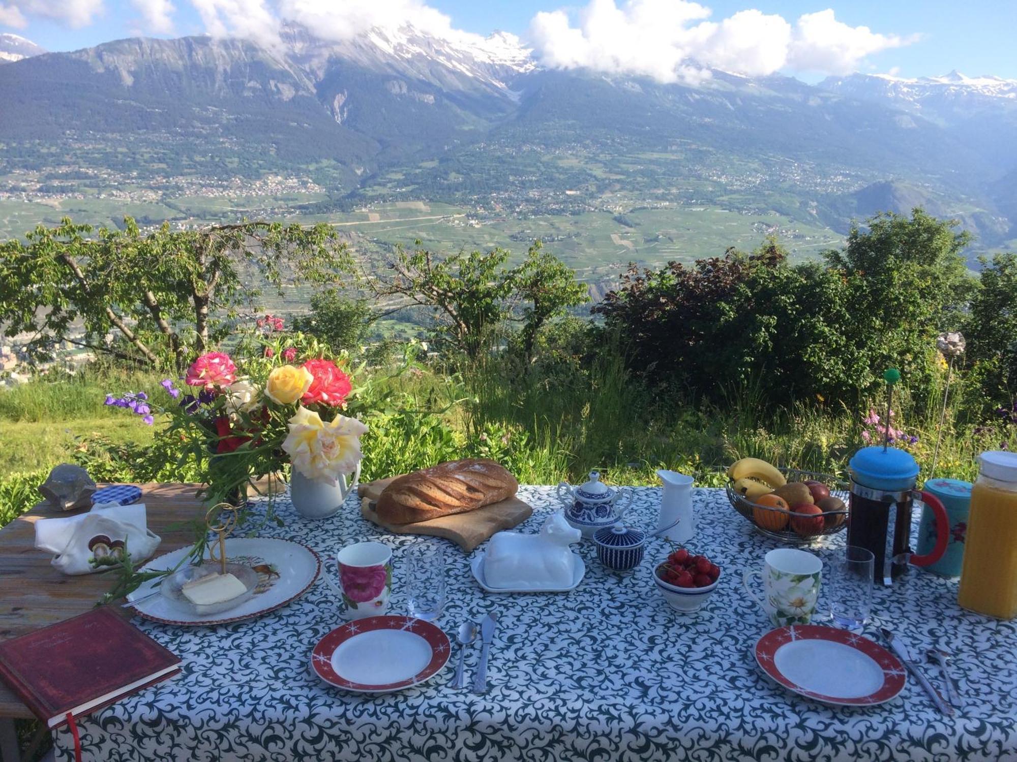 Domaine Bellevie Bnb Vex Экстерьер фото